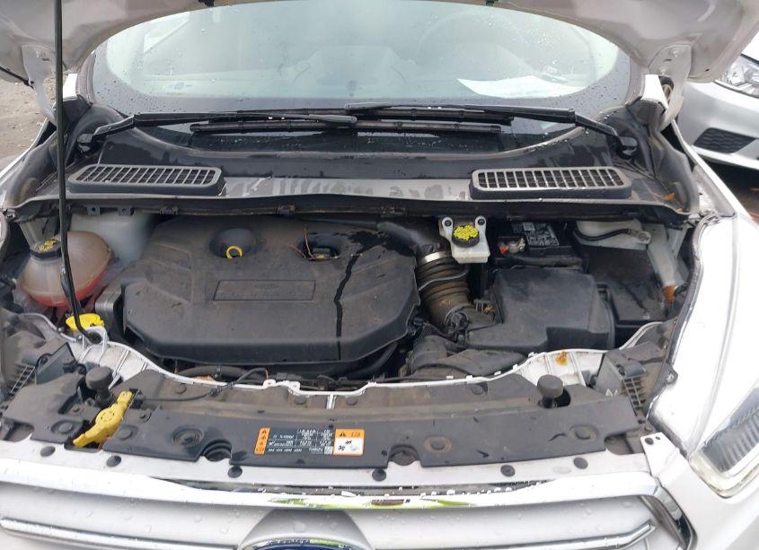 Photo 10 of 2018 Ford Escape TITANIUM (VIN 1FMCU0J9XJUD54354)