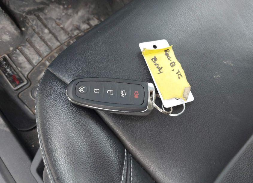 Photo 11 of 2018 Ford Escape TITANIUM (VIN 1FMCU0J9XJUD54354)