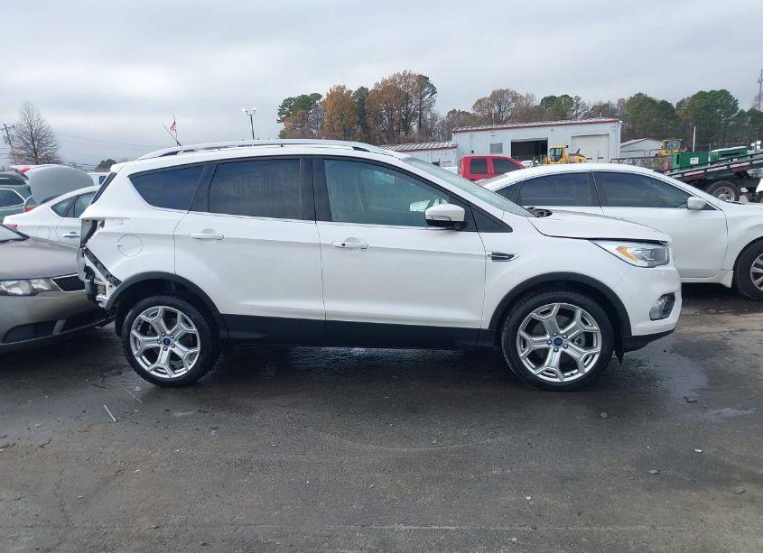 Photo 14 of 2018 Ford Escape TITANIUM (VIN 1FMCU0J9XJUD54354)