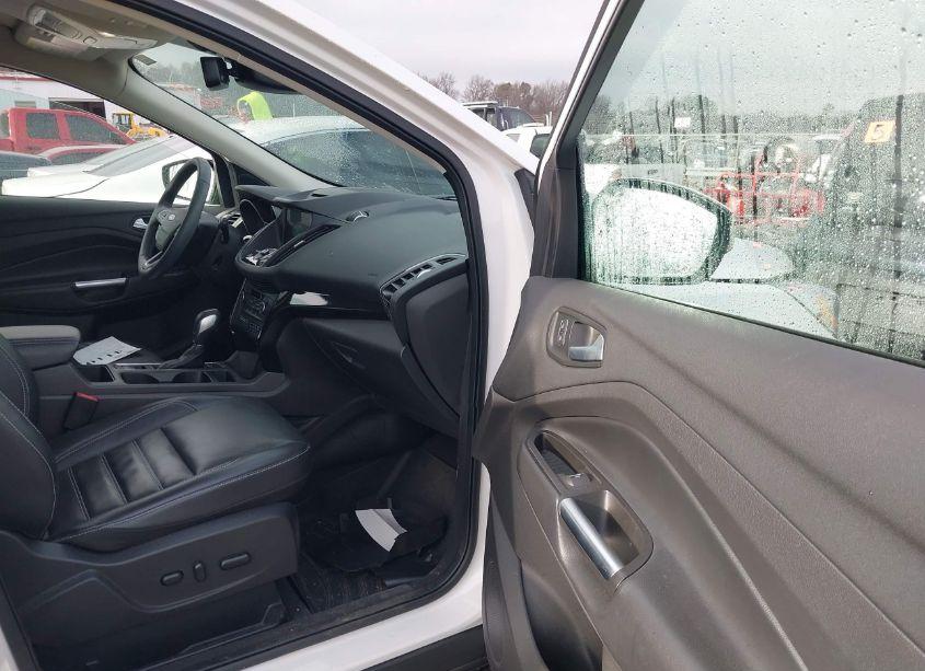 Photo 5 of 2018 Ford Escape TITANIUM (VIN 1FMCU0J9XJUD54354)