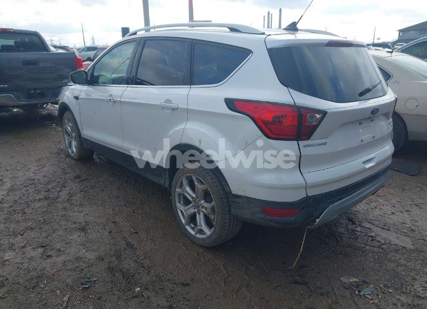 Photo 3 of 2019 Ford Escape TITANIUM (VIN 1FMCU0J9XKUA61121)