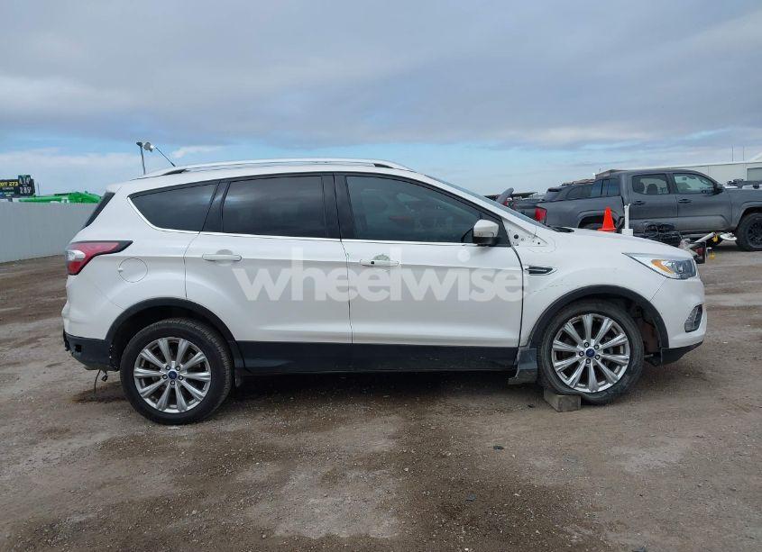 Photo 13 of 2017 Ford Escape TITANIUM (VIN 1FMCU0JD0HUC24209)