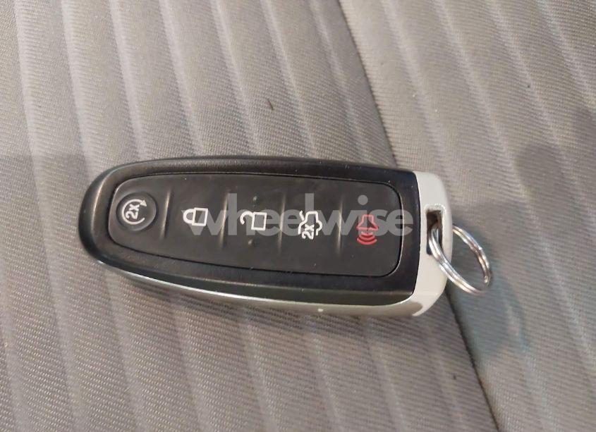 Photo 11 of 2017 Ford Escape TITANIUM (VIN 1FMCU0JD0HUE22563)