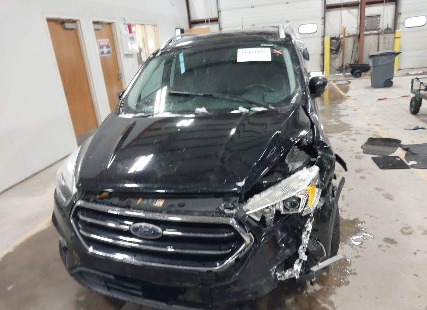 Photo 12 of 2017 Ford Escape TITANIUM (VIN 1FMCU0JD0HUE70421)