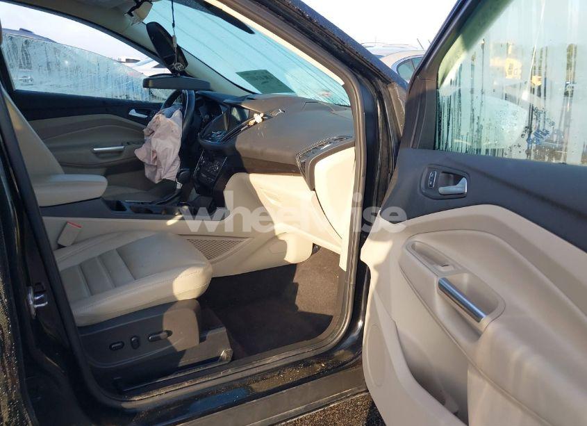 Photo 5 of 2017 Ford Escape TITANIUM (VIN 1FMCU0JD1HUD15439)