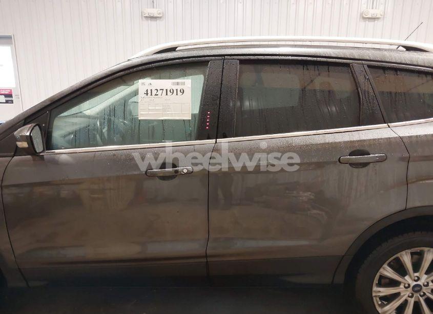 Photo 15 of 2017 Ford Escape TITANIUM (VIN 1FMCU0JD1HUE22023)