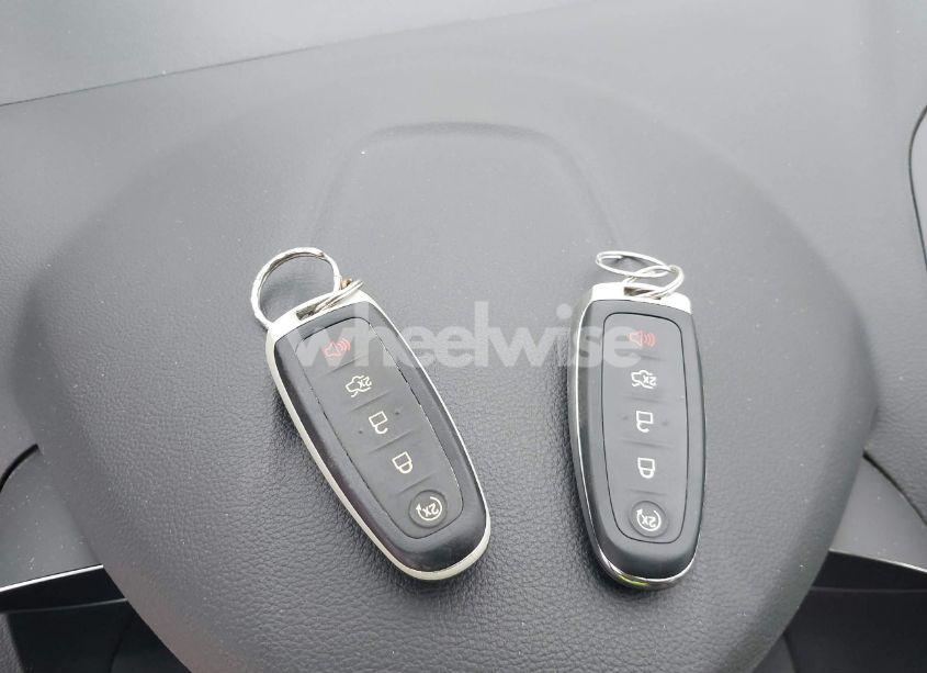 Photo 11 of 2017 Ford Escape TITANIUM (VIN 1FMCU0JD2HUA20060)