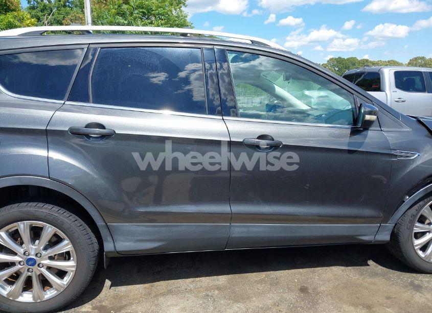 Photo 13 of 2017 Ford Escape TITANIUM (VIN 1FMCU0JD2HUA30720)