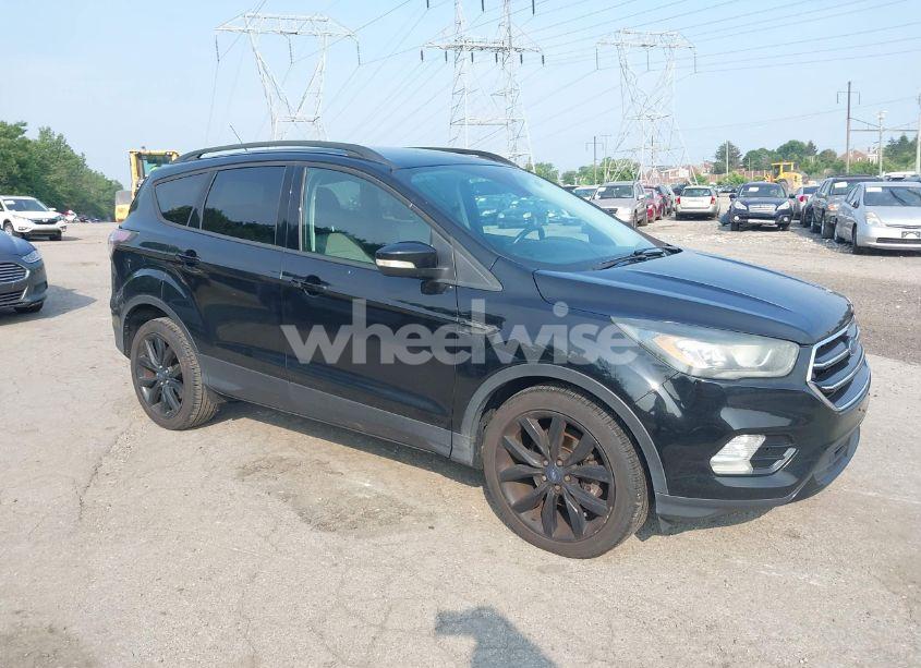 2017 Ford Escape TITANIUM (VIN 1FMCU0JD2HUA74328) main photo
