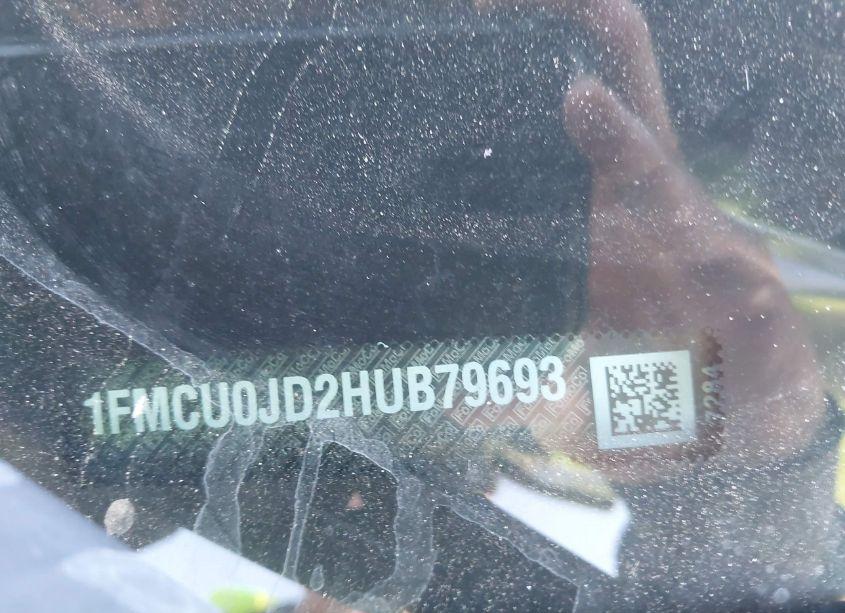 Photo 18 of 2017 Ford Escape TITANIUM (VIN 1FMCU0JD2HUB79693)