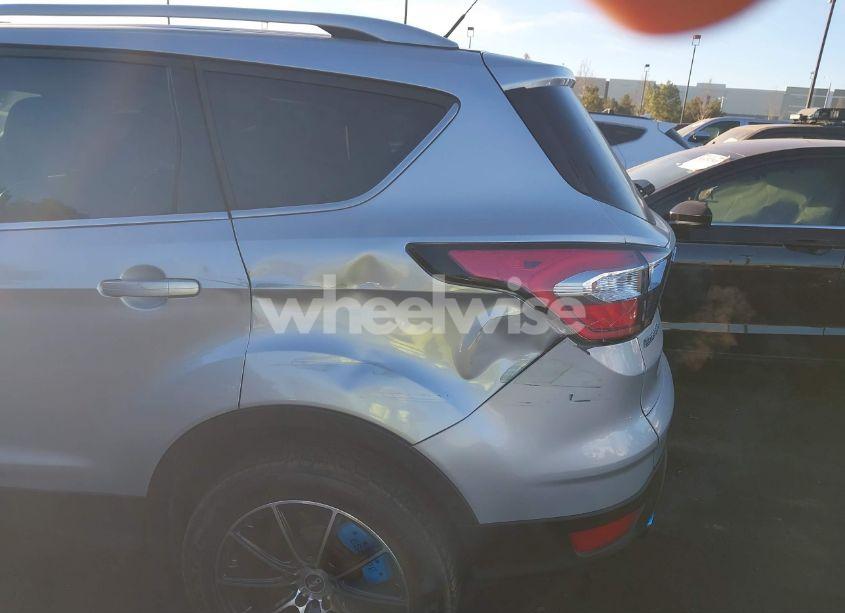 Photo 18 of 2017 Ford Escape TITANIUM (VIN 1FMCU0JD2HUC90311)