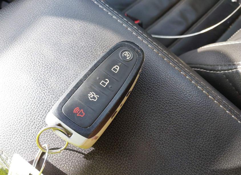 Photo 11 of 2017 Ford Escape TITANIUM (VIN 1FMCU0JD2HUC94438)