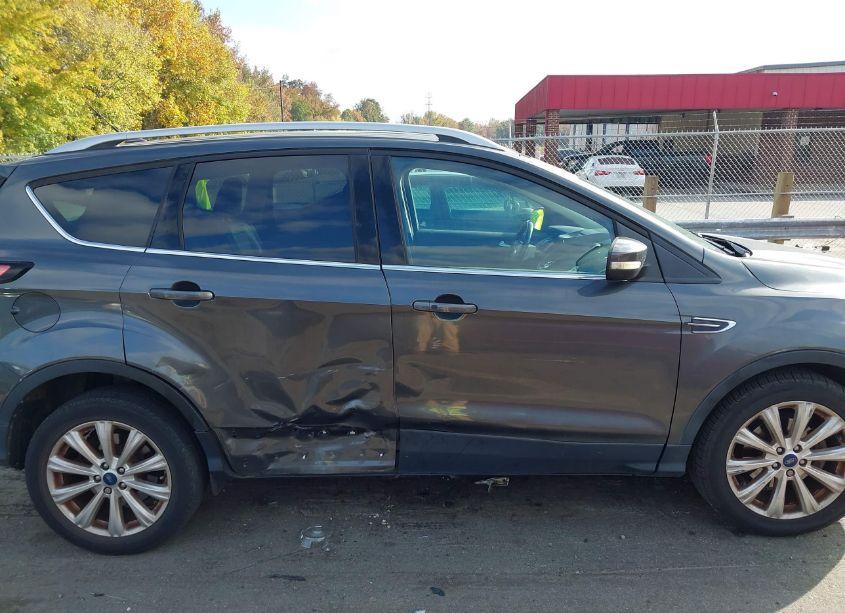 Photo 13 of 2017 Ford Escape TITANIUM (VIN 1FMCU0JD2HUC94438)