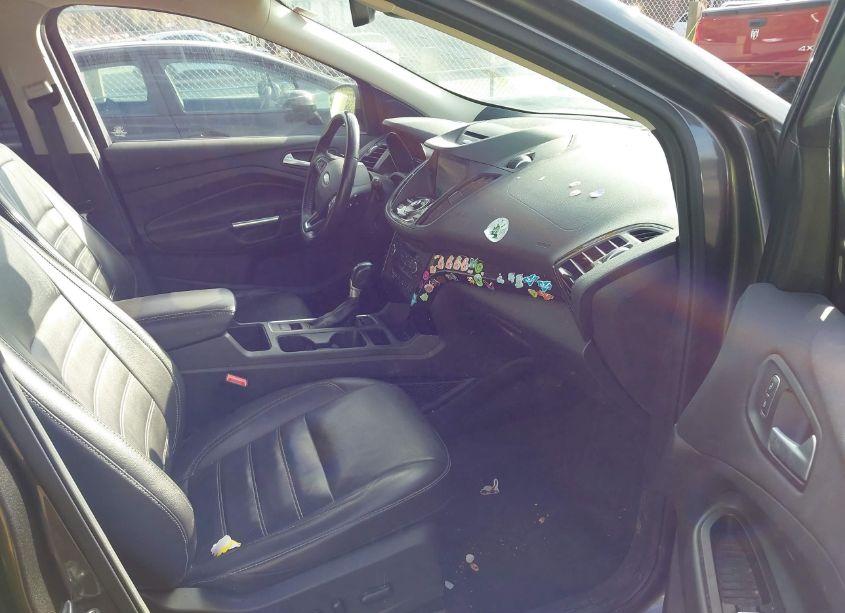 Photo 5 of 2017 Ford Escape TITANIUM (VIN 1FMCU0JD2HUC94438)