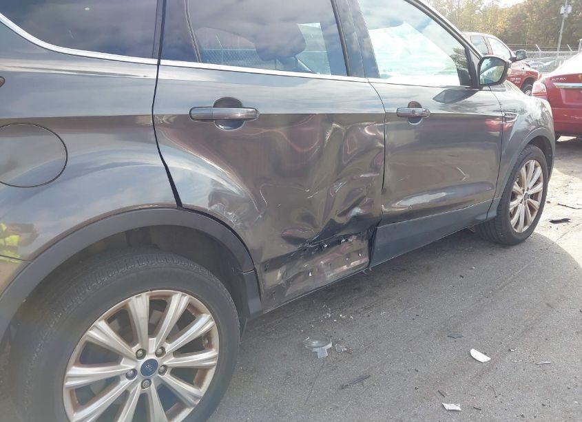 Photo 6 of 2017 Ford Escape TITANIUM (VIN 1FMCU0JD2HUC94438)