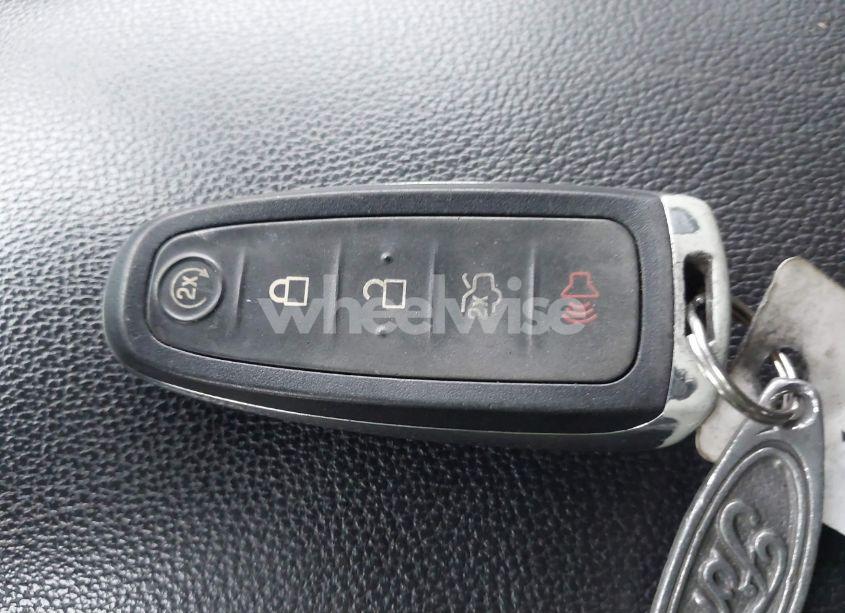 Photo 11 of 2017 Ford Escape TITANIUM (VIN 1FMCU0JD2HUD51981)