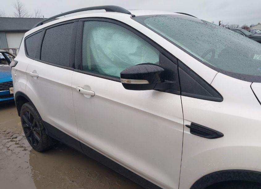 Photo 13 of 2017 Ford Escape TITANIUM (VIN 1FMCU0JD3HUA48949)