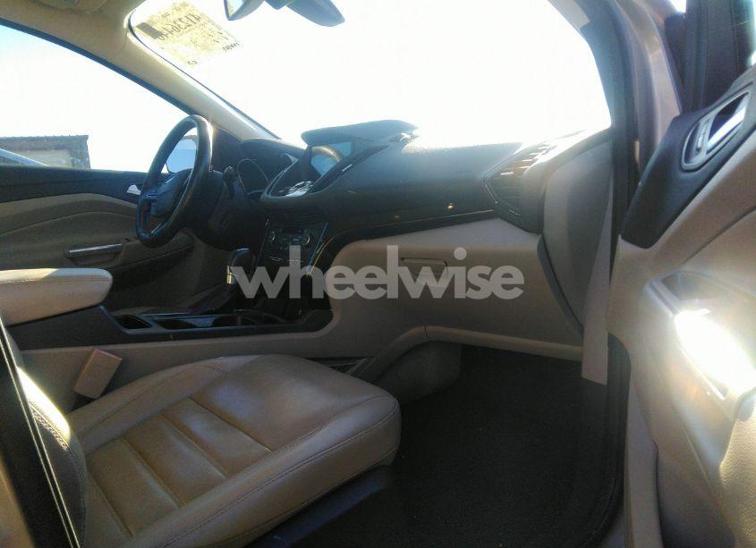 Photo 5 of 2017 Ford Escape TITANIUM (VIN 1FMCU0JD4HUC06098)