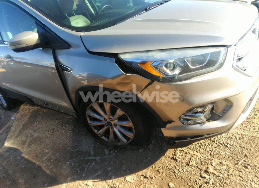 Photo 6 of 2017 Ford Escape TITANIUM (VIN 1FMCU0JD4HUC06098)