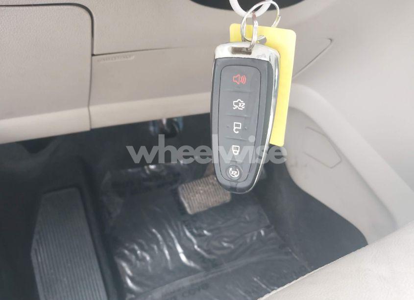 Photo 11 of 2017 Ford Escape TITANIUM (VIN 1FMCU0JD4HUC22768)