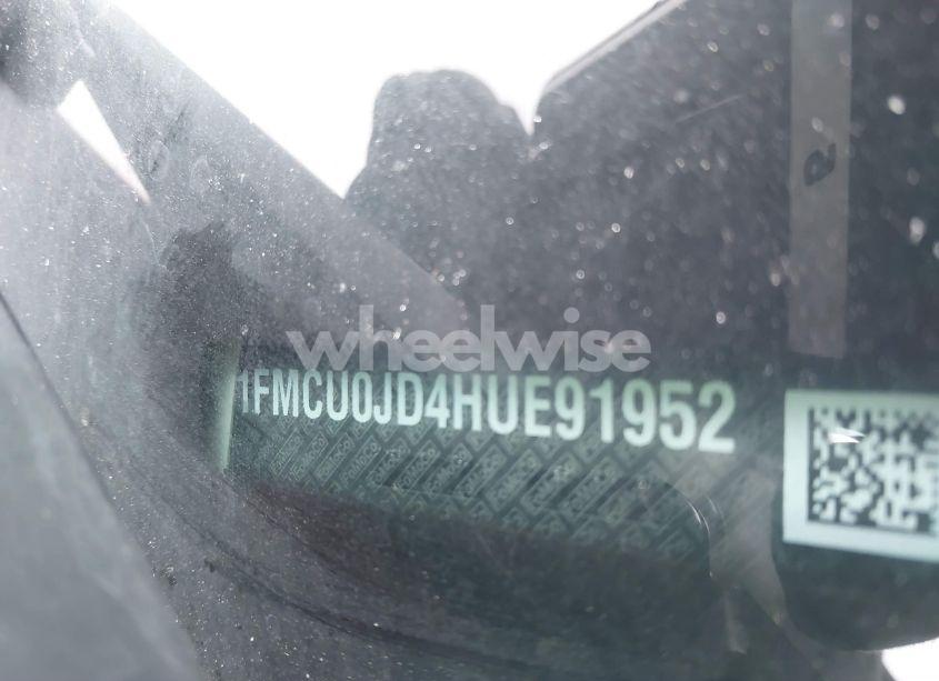 Photo 9 of 2017 Ford Escape TITANIUM (VIN 1FMCU0JD4HUE91952)