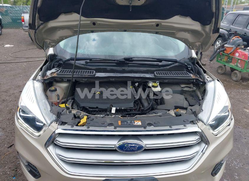 Photo 10 of 2017 Ford Escape TITANIUM (VIN 1FMCU0JD5HUB15132)