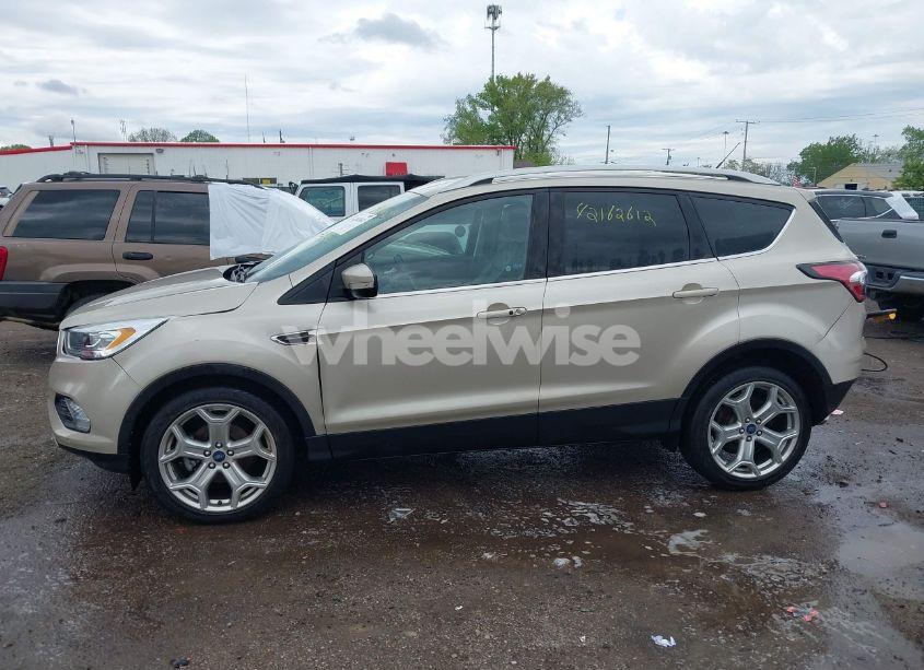 Photo 15 of 2017 Ford Escape TITANIUM (VIN 1FMCU0JD5HUB15132)