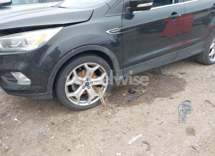 Photo 6 of 2017 Ford Escape TITANIUM (VIN 1FMCU0JD6HUD86801)