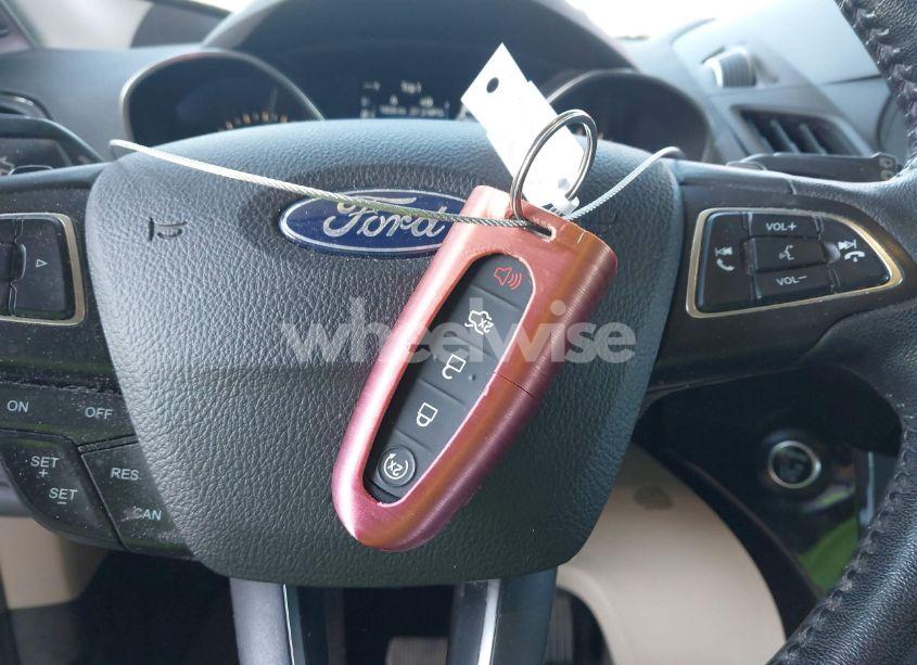 Photo 11 of 2017 Ford Escape TITANIUM (VIN 1FMCU0JD6HUE69547)