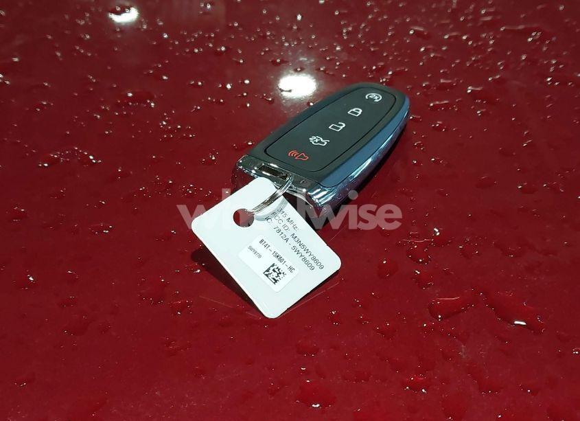 Photo 11 of 2017 Ford Escape TITANIUM (VIN 1FMCU0JD7HUA10690)