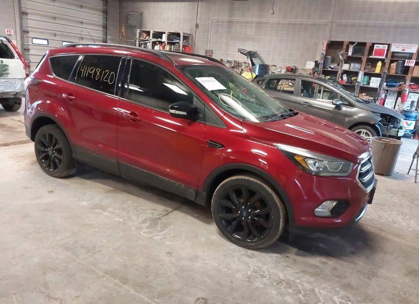 2017 Ford Escape TITANIUM (VIN 1FMCU0JD7HUA46881) main photo