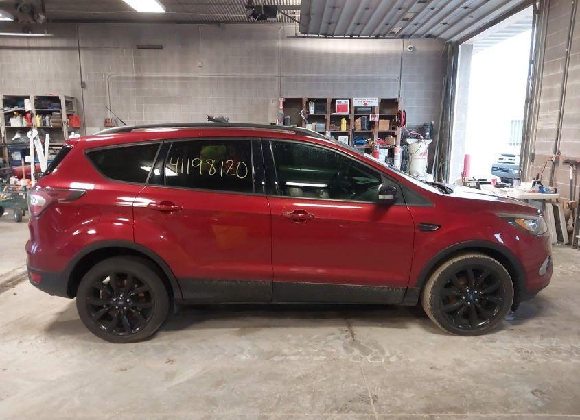 Photo 13 of 2017 Ford Escape TITANIUM (VIN 1FMCU0JD7HUA46881)