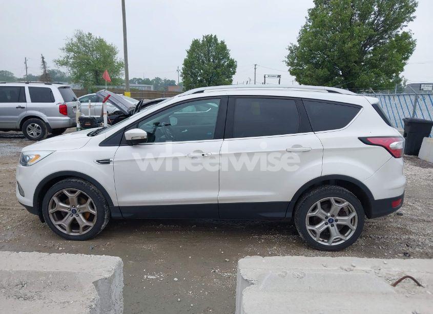 Photo 14 of 2017 Ford Escape TITANIUM (VIN 1FMCU0JD7HUB97140)