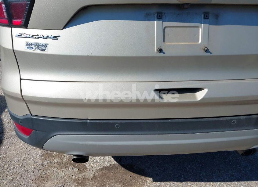 Photo 18 of 2017 Ford Escape TITANIUM (VIN 1FMCU0JD7HUE46911)