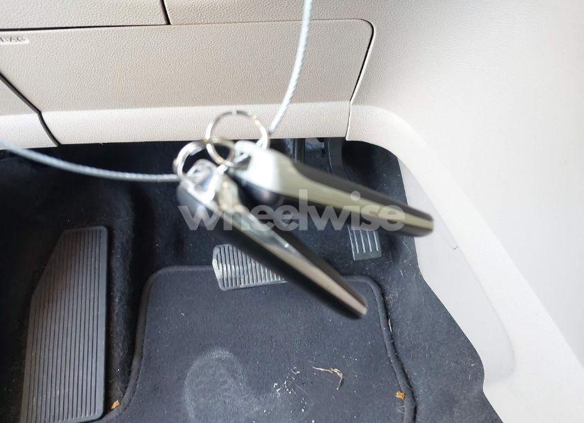 Photo 11 of 2017 Ford Escape TITANIUM (VIN 1FMCU0JD8HUA46274)