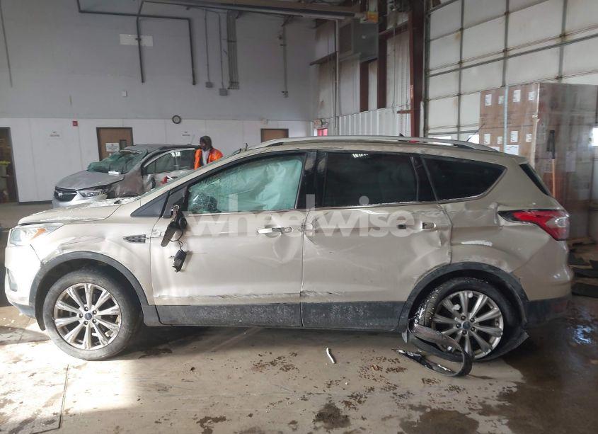 Photo 14 of 2017 Ford Escape TITANIUM (VIN 1FMCU0JD8HUC76915)