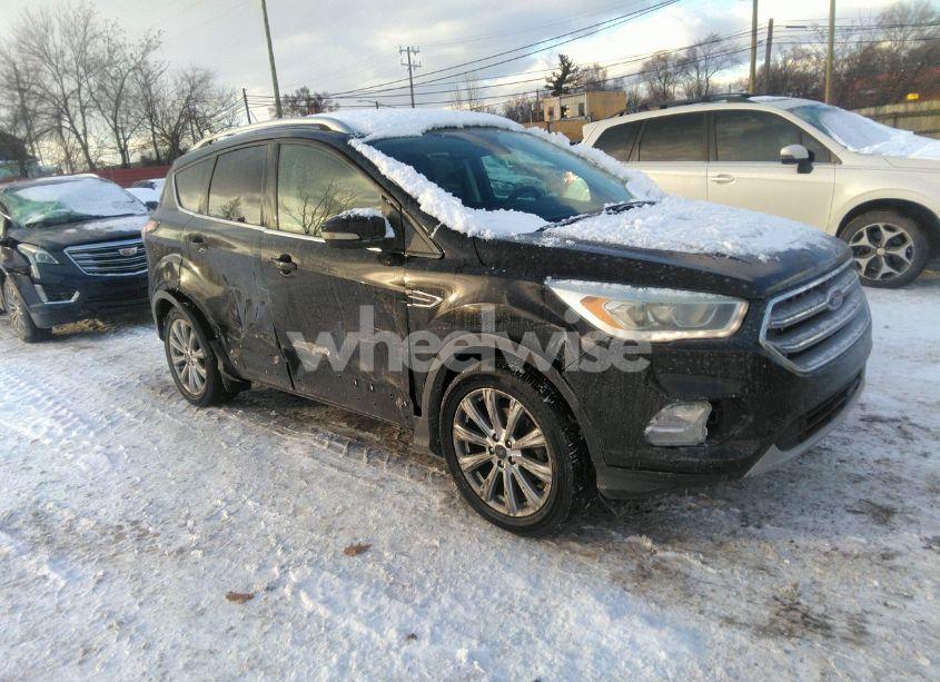 2017 Ford Escape TITANIUM (VIN 1FMCU0JD8HUE33634) main photo