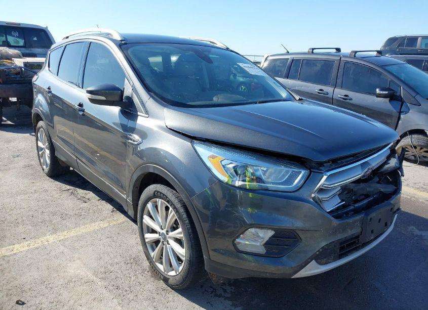 2017 Ford Escape TITANIUM (VIN 1FMCU0JD9HUA32108) main photo