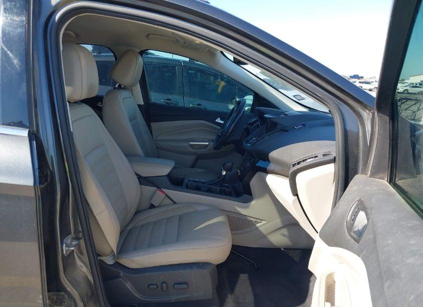 Photo 5 of 2017 Ford Escape TITANIUM (VIN 1FMCU0JD9HUA32108)