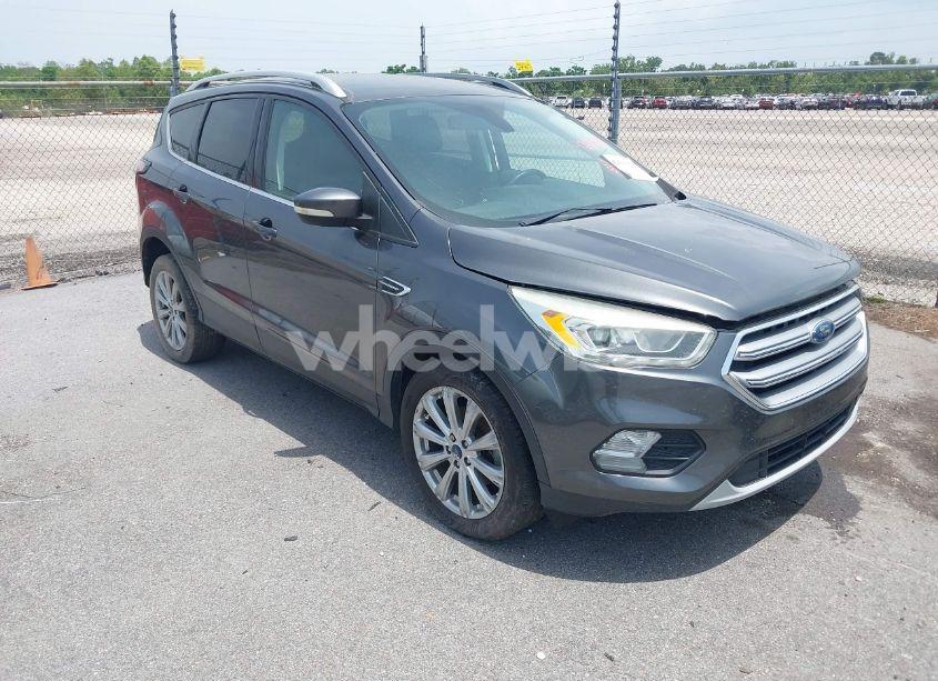 2017 Ford Escape TITANIUM (VIN 1FMCU0JD9HUC90208) main photo
