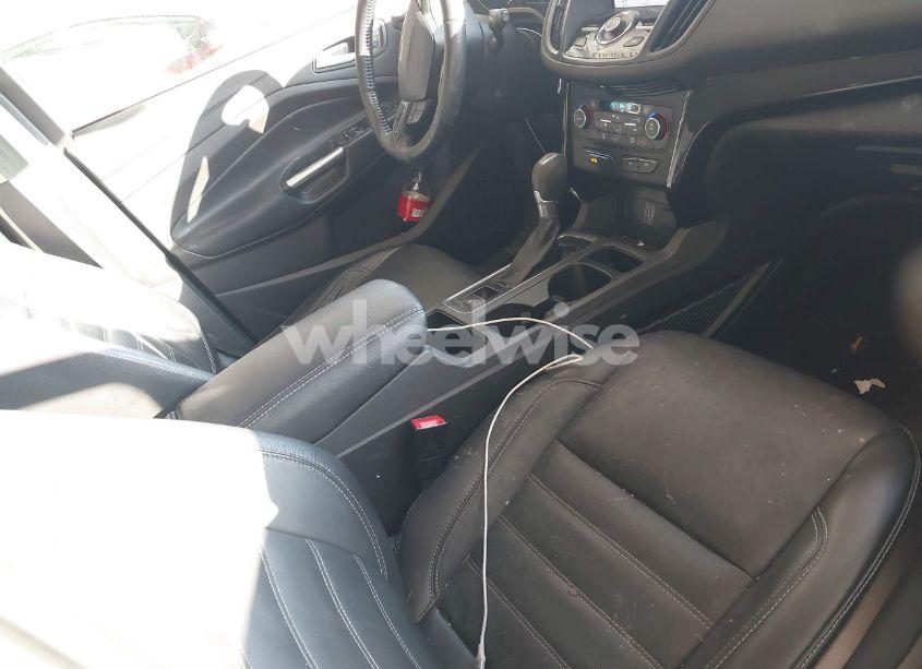 Photo 5 of 2017 Ford Escape TITANIUM (VIN 1FMCU0JD9HUD63402)