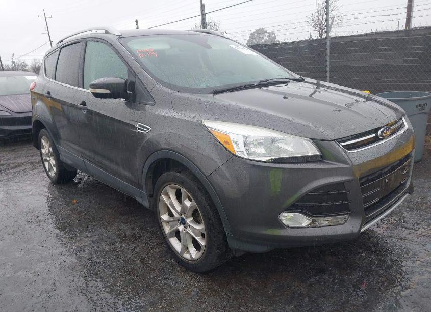 2015 Ford Escape TITANIUM (VIN 1FMCU0JX0FUC64071) main photo