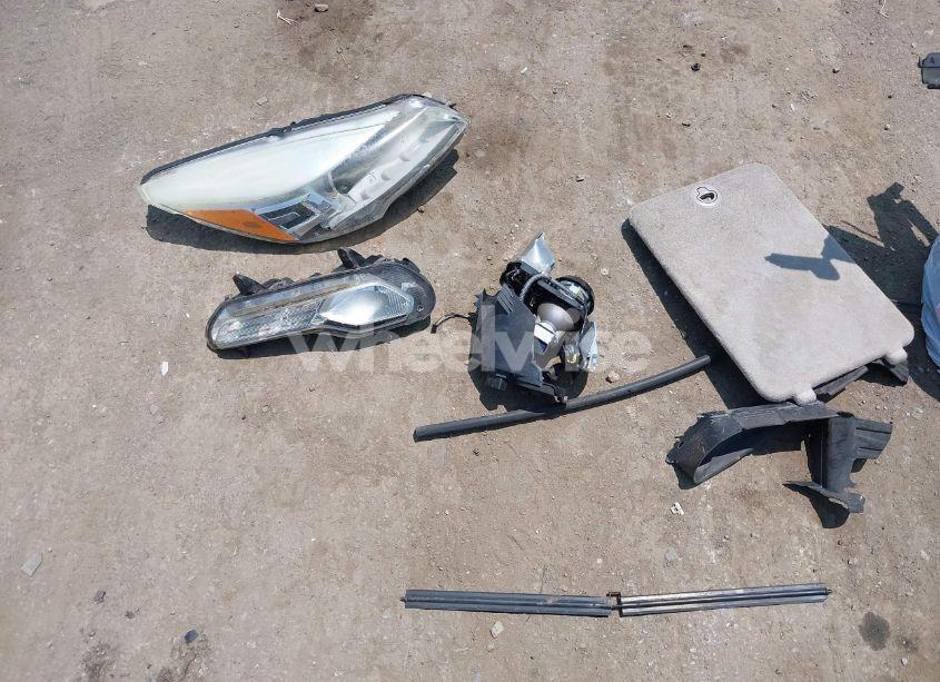 Photo 12 of 2014 Ford Escape TITANIUM (VIN 1FMCU0JX2EUA19786)