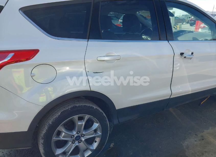 Photo 19 of 2014 Ford Escape TITANIUM (VIN 1FMCU0JX2EUA84279)