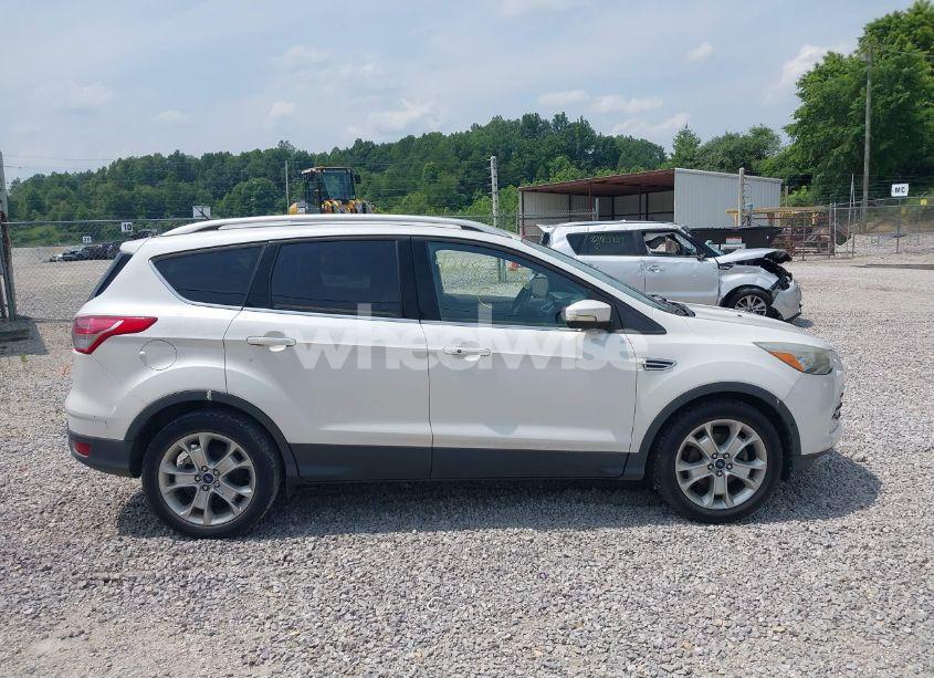 Photo 13 of 2015 Ford Escape TITANIUM (VIN 1FMCU0JX2FUC03241)