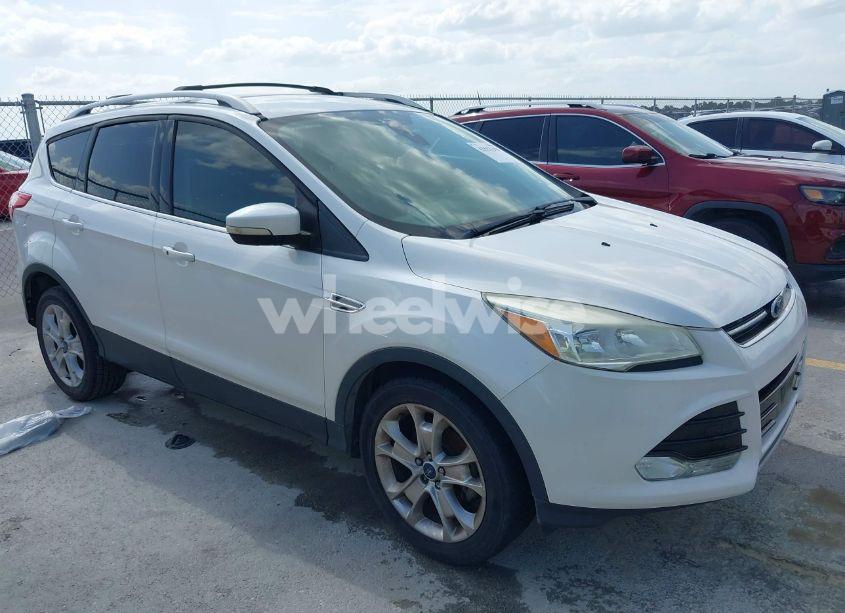 2015 Ford Escape TITANIUM (VIN 1FMCU0JX2FUC88338) main photo