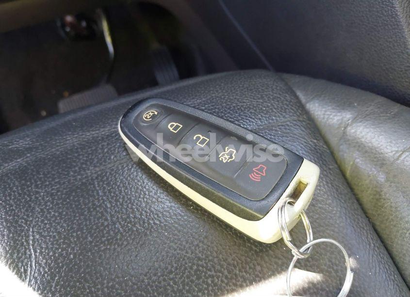 Photo 11 of 2016 Ford Escape TITANIUM (VIN 1FMCU0JX2GUC39416)