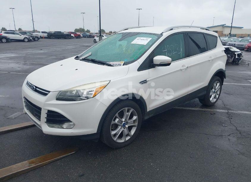 Photo 2 of 2014 Ford Escape TITANIUM (VIN 1FMCU0JX3EUA53185)