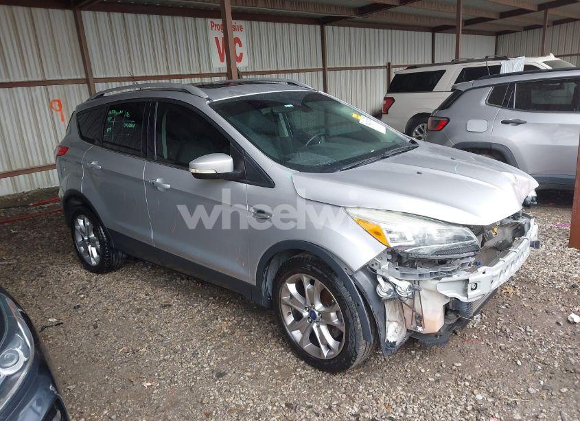 2014 Ford Escape TITANIUM (VIN 1FMCU0JX3EUE10090) main photo