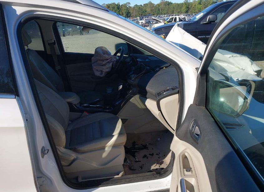 Photo 5 of 2014 Ford Escape TITANIUM (VIN 1FMCU0JX4EUE37637)